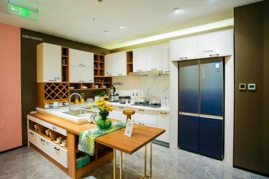 堅(jiān)持生態(tài)品牌引領(lǐng)！海爾食聯(lián)網(wǎng)的開(kāi)創(chuàng)性顯現(xiàn)