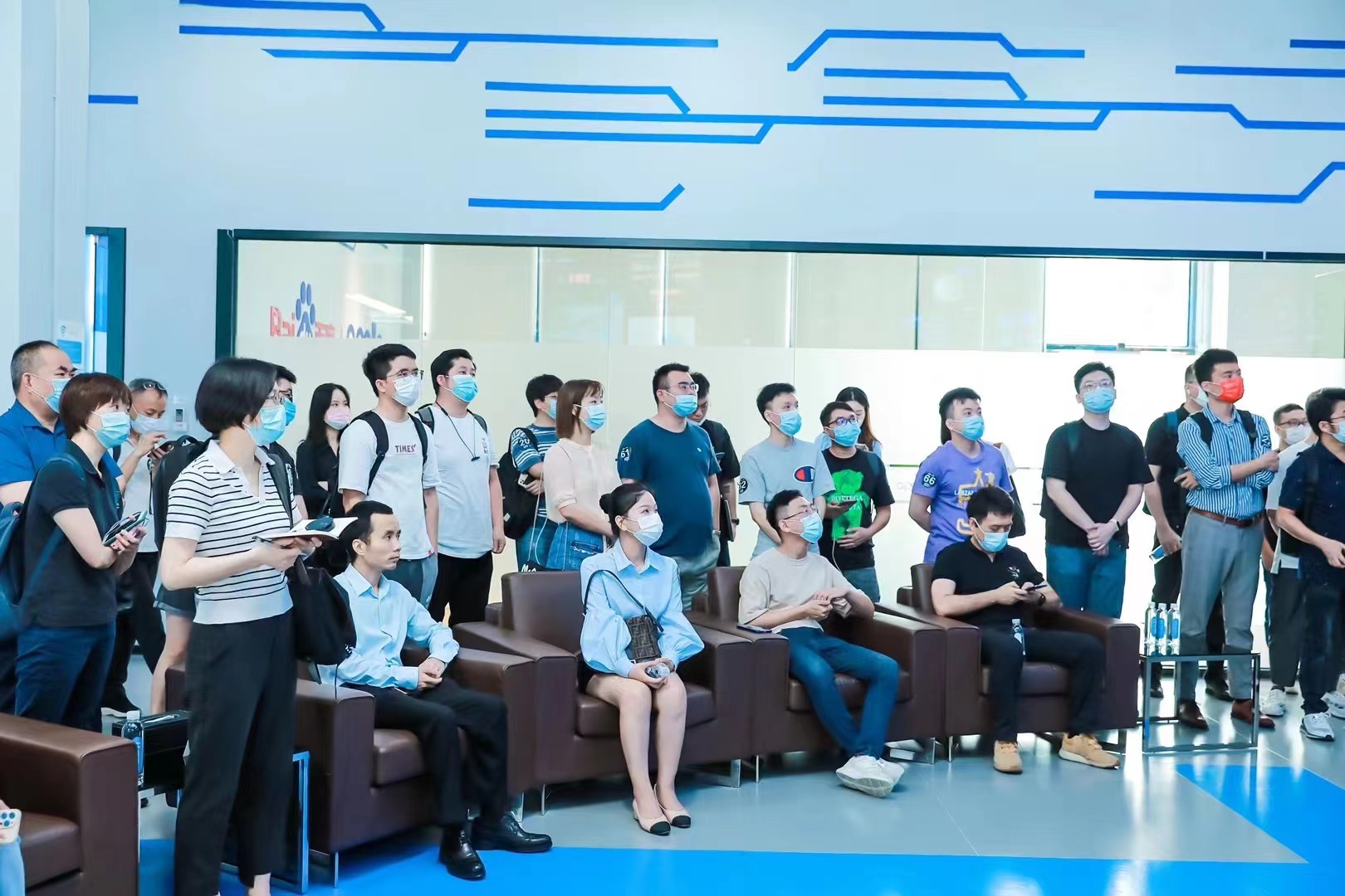 投資家網聯合創始人蔣冬敏受邀參觀廣州百度Apollo park