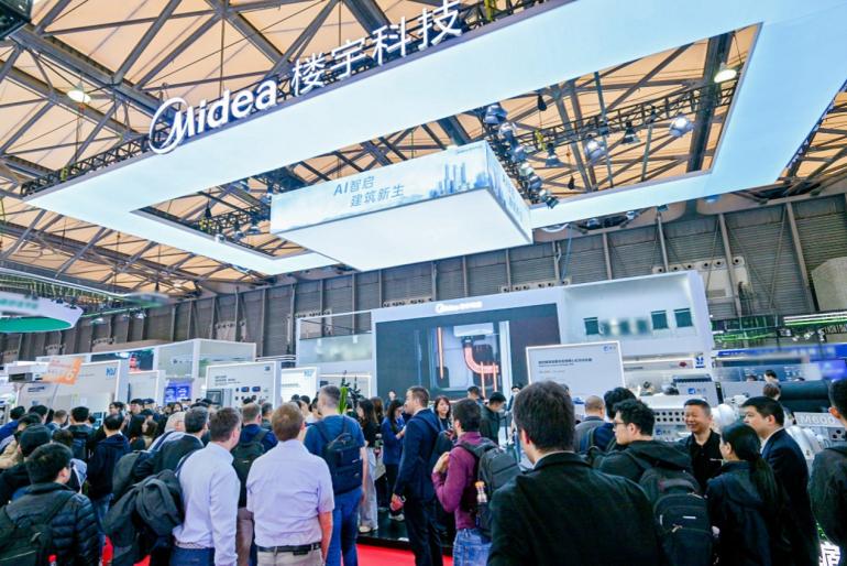 AI智啟建筑新生！美的樓宇科技閃耀2025中國國際制冷展